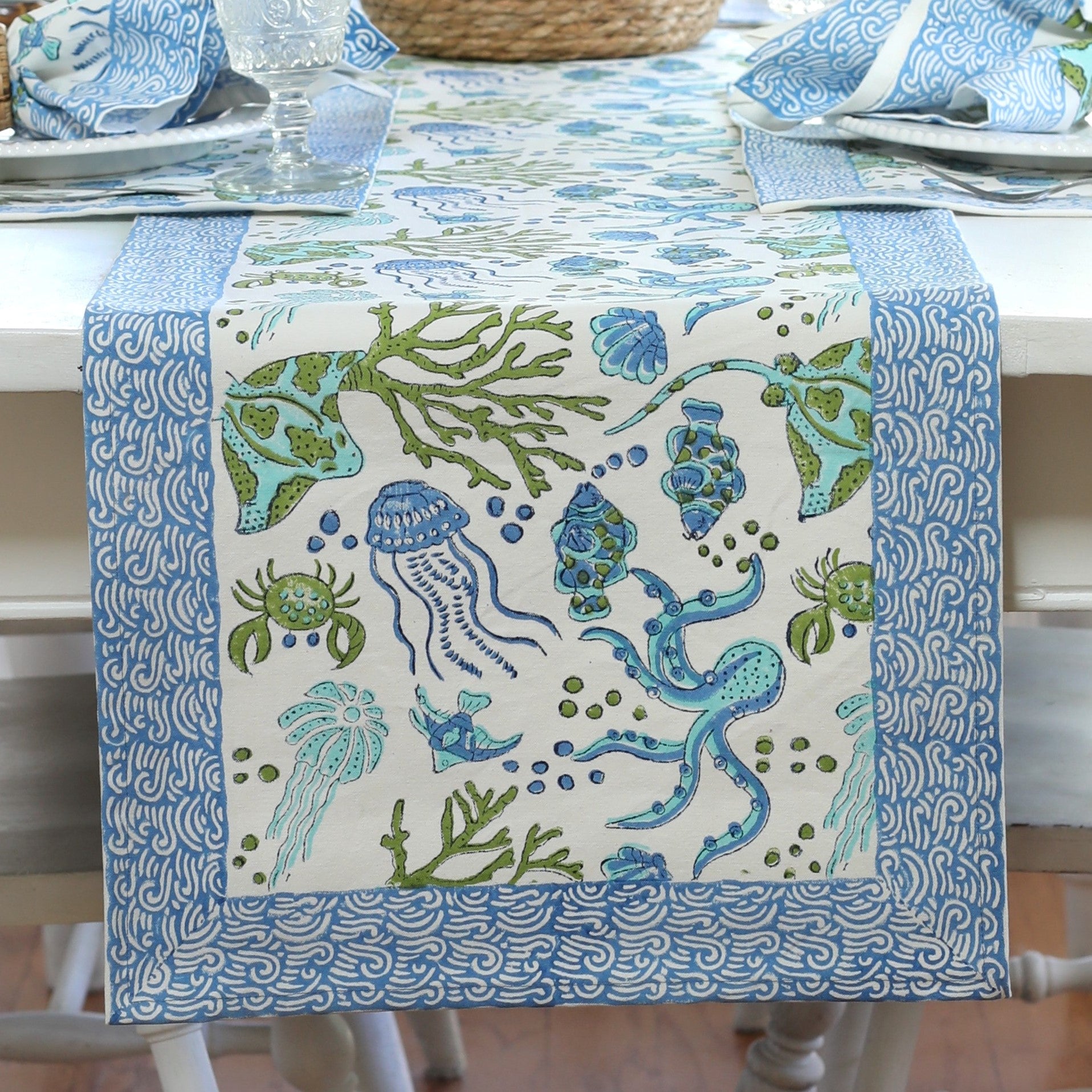 TABLE RUNNERS – Pacific & Rose Textiles