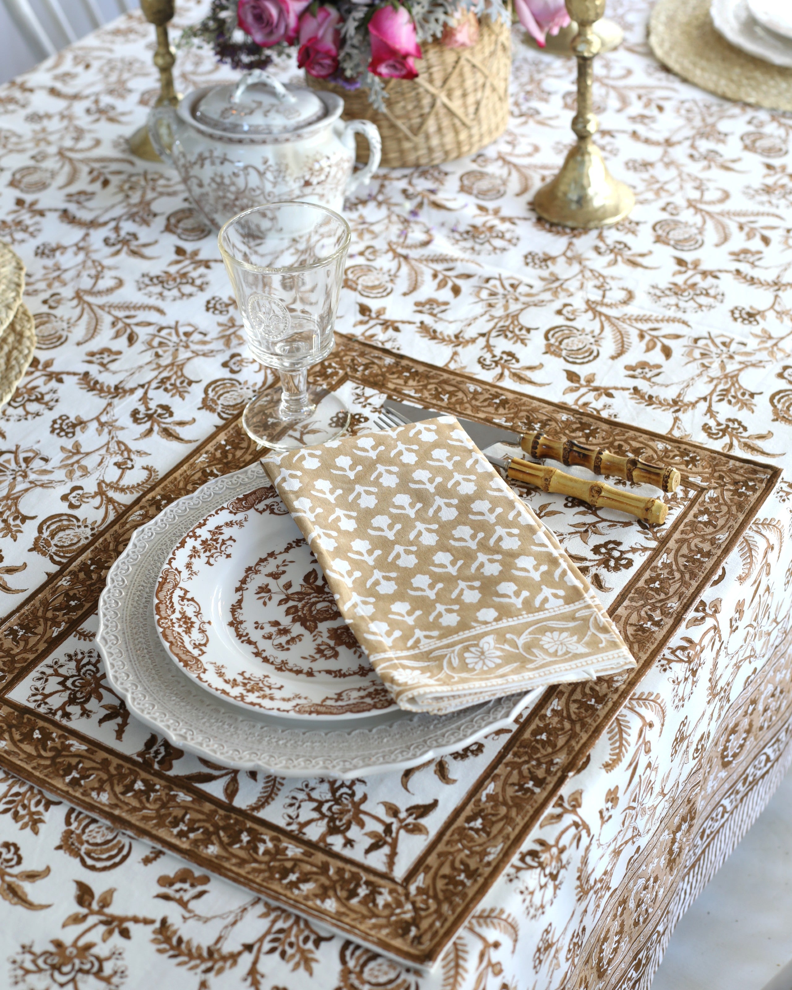 Lilibet Mocha Placemat