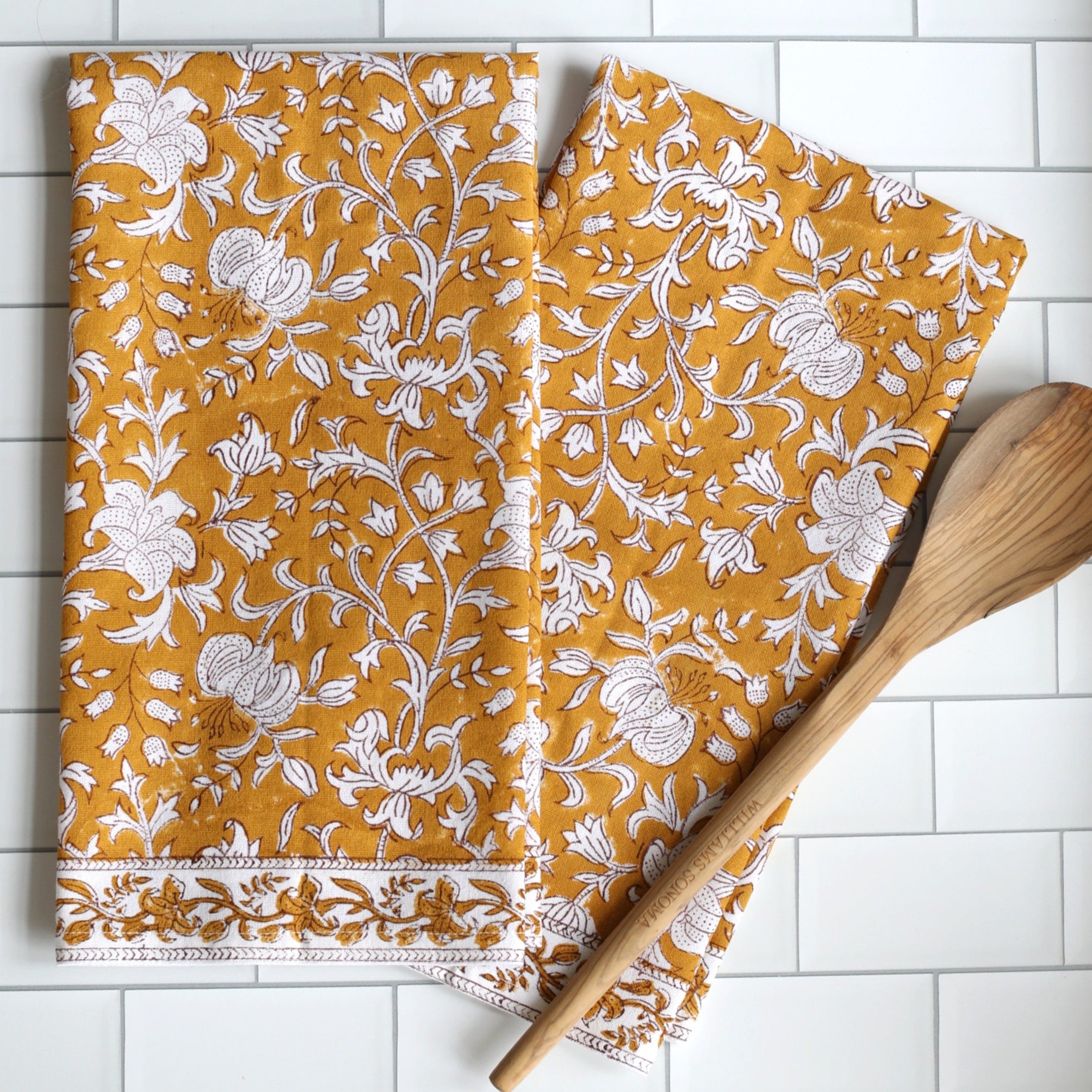 Pacho Floral Saffron Kitchen Towels