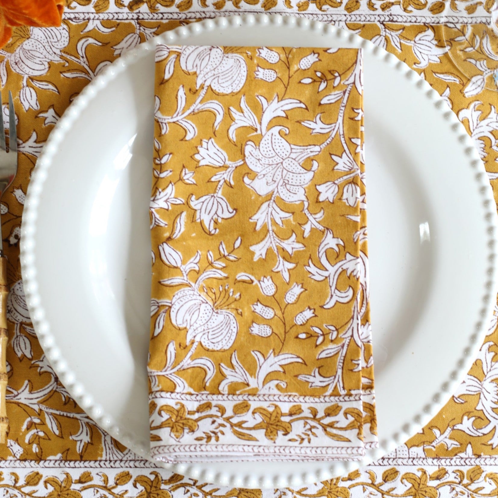Pacho Saffron Floral Napkins