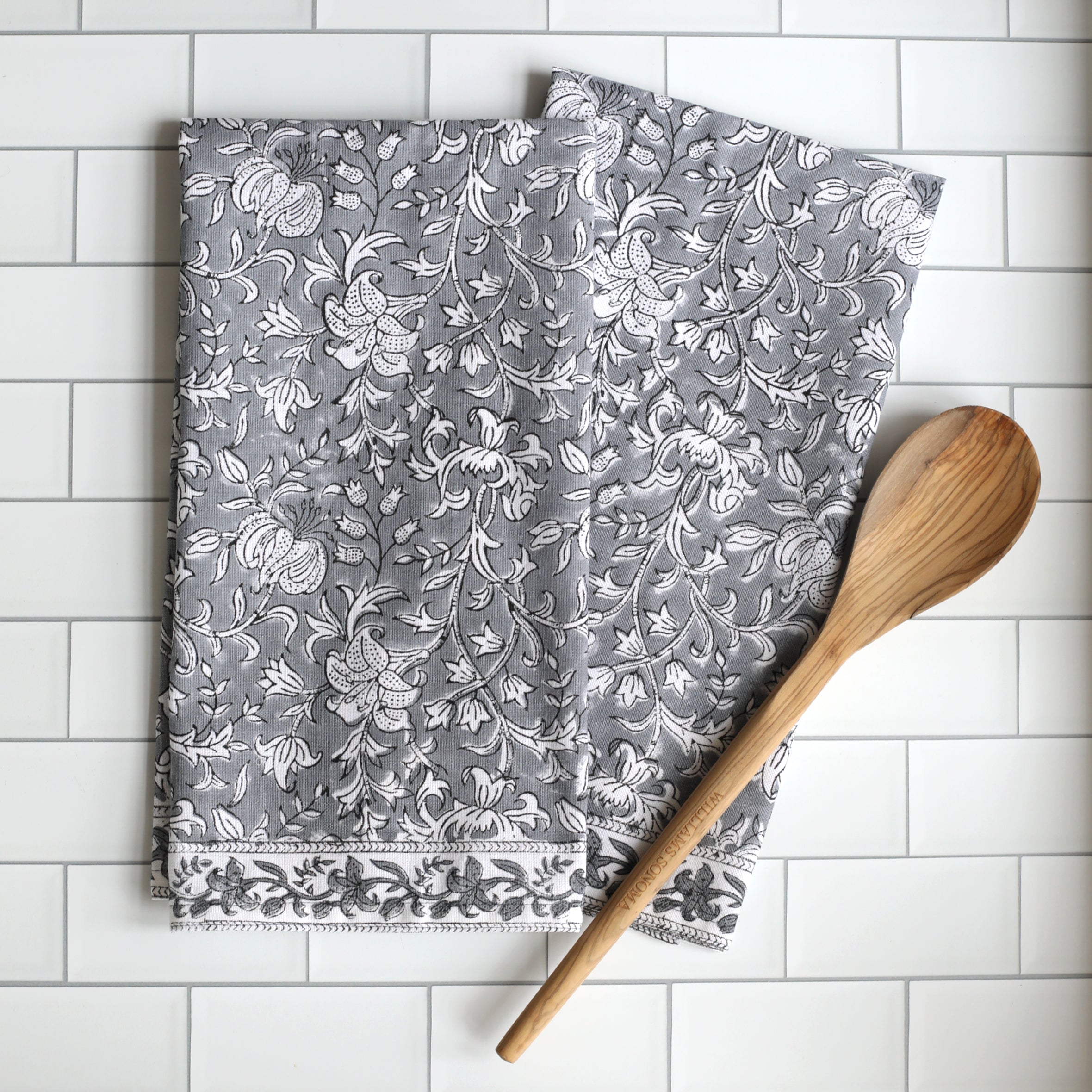Pacho Slate Apron