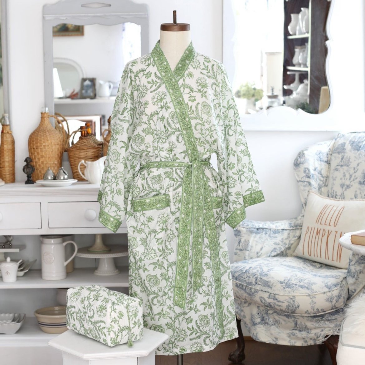 Lilibet Green Robe